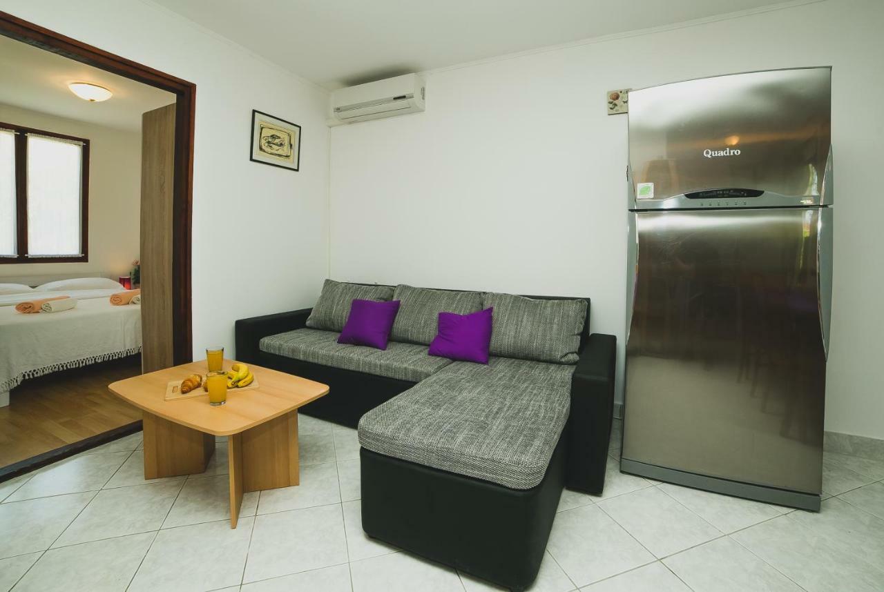 Serenity By The Sea #1 - Private Terrace Vrsi Bagian luar foto